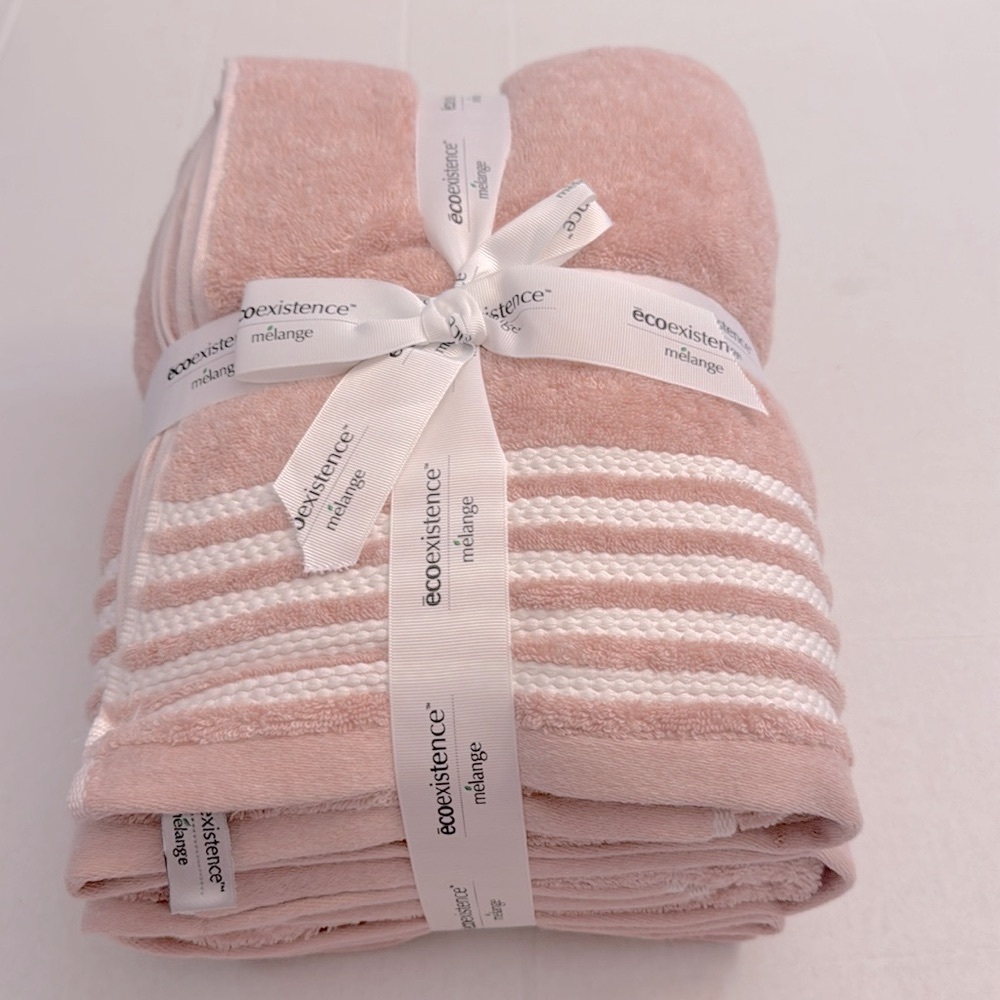 6pc Ecoexistence Mélange Bath Towel Set - Waterless Coloring  - Pink/White - Picture 4 of 9